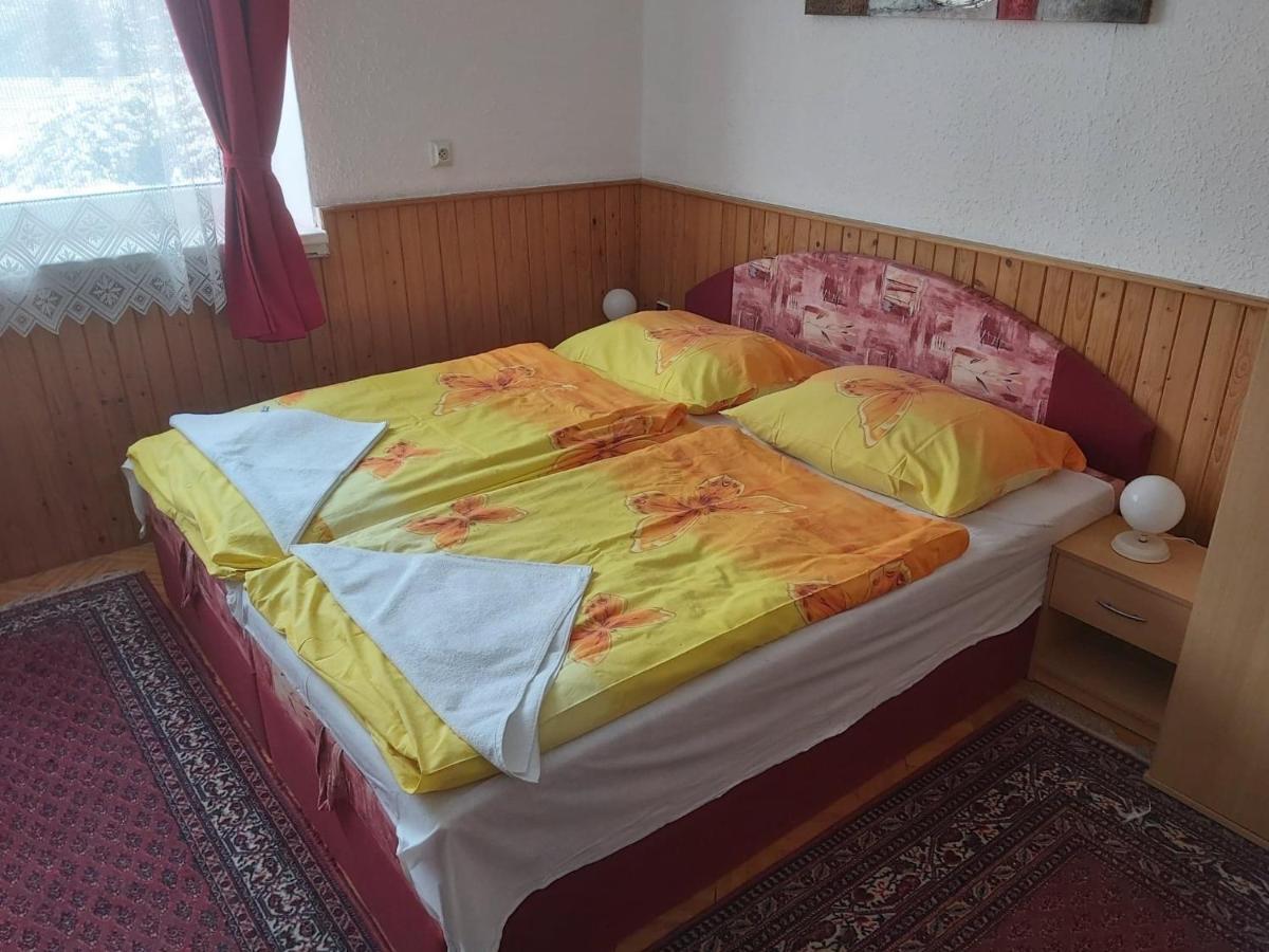 Penzion Fontána Námes nad Oslavou Exterior foto