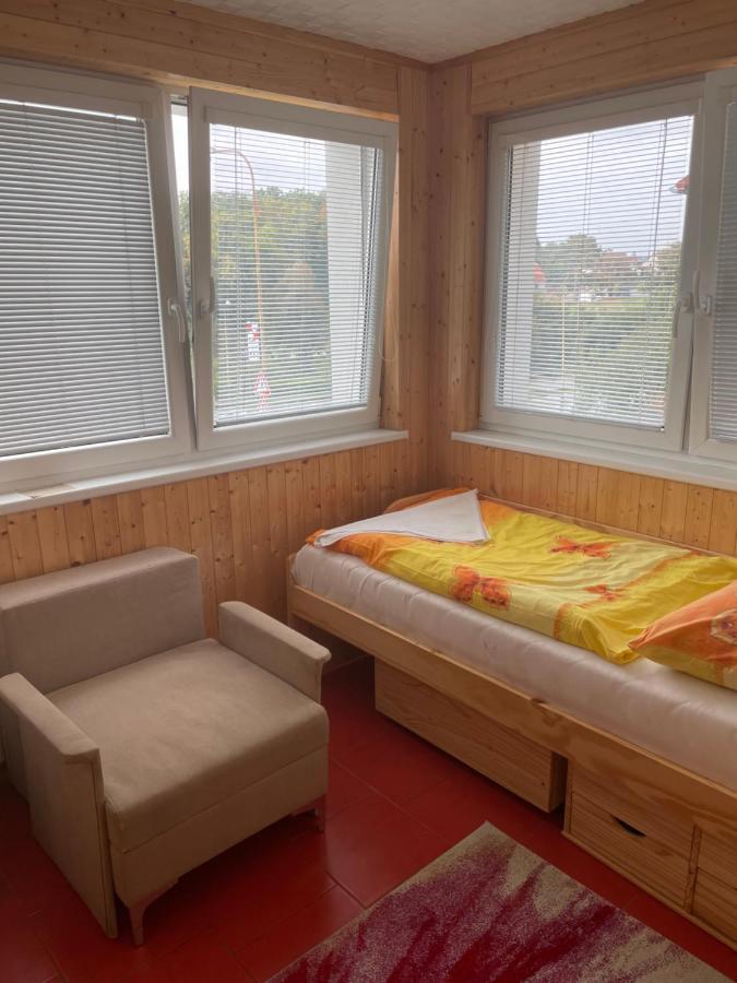 Penzion Fontána Námes nad Oslavou Exterior foto