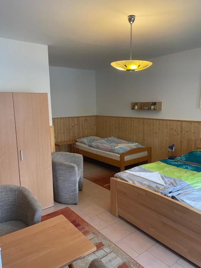 Penzion Fontána Námes nad Oslavou Exterior foto